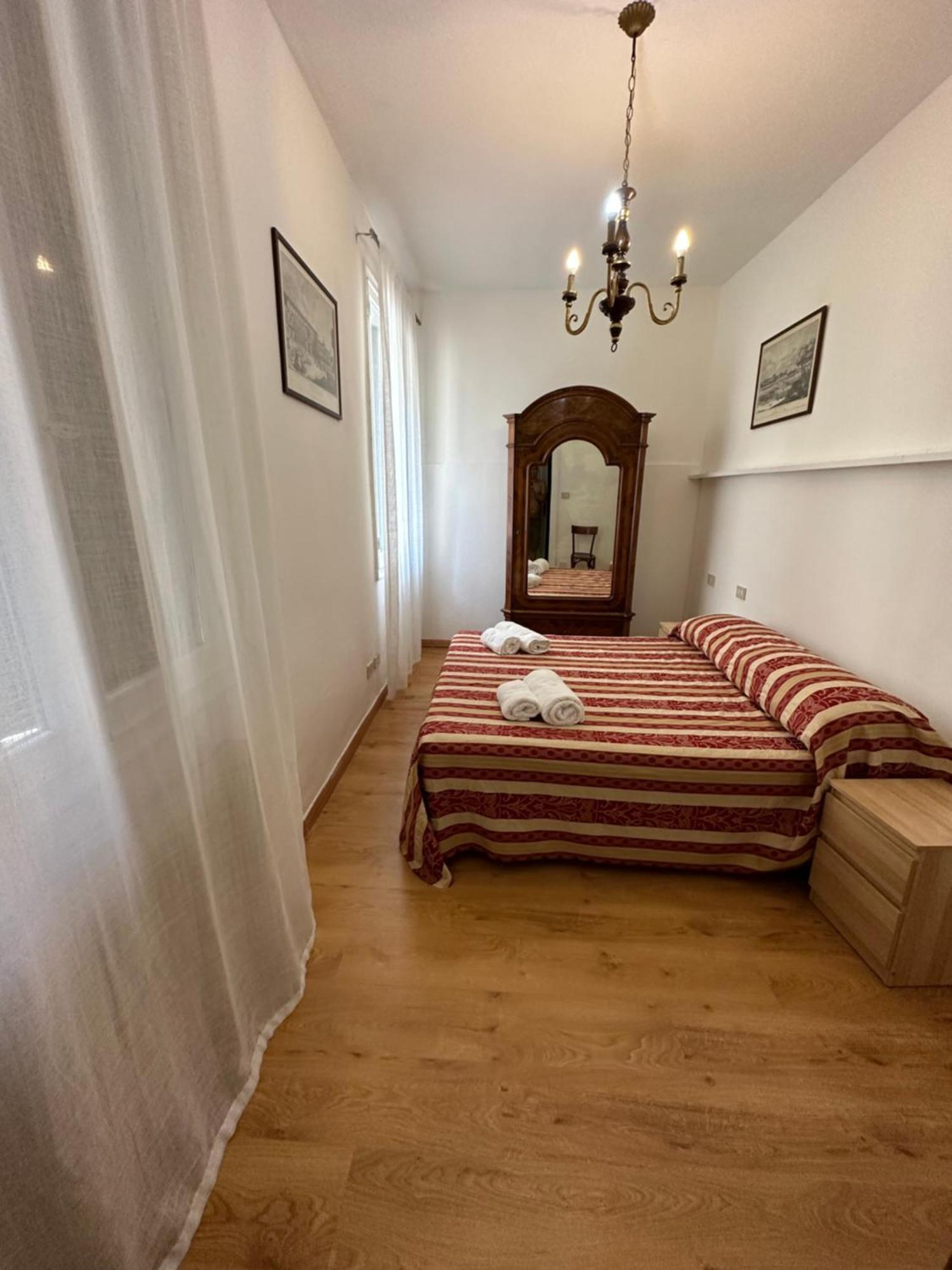 Apartment 1 Ramo Grimani Venedig